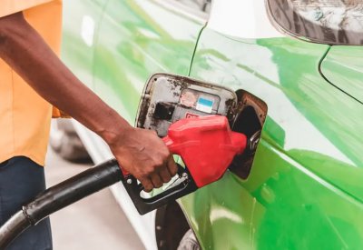 مصر.. هذه أسعار البنزين الجديدة بعد خفضها