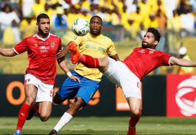 الاتحاد الإفريقي يؤجل نصف نهائي "الأبطال" بسبب كورونا