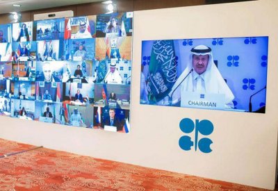  اتفاق تاريخي بين أوبك وشركائها على خفض إنتاج النفط 