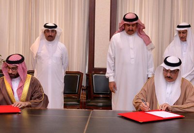 وزارة العمل ووزارة الشباب توقعان مذكرة تفاهم  لتعزيز الرقابة المالية والإدارية على الأندية ومراكز الشباب