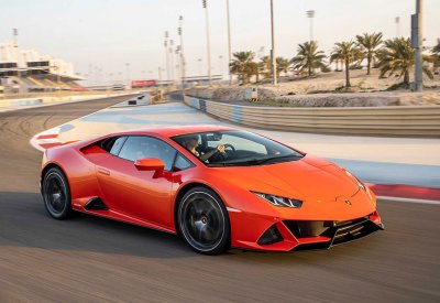 لامبورغيني هوراكان EVO للحلبات والشوارع