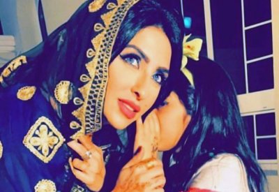 زينب العسكري توضح سبب تسمية بناتها “الحلا والزين والغلا”