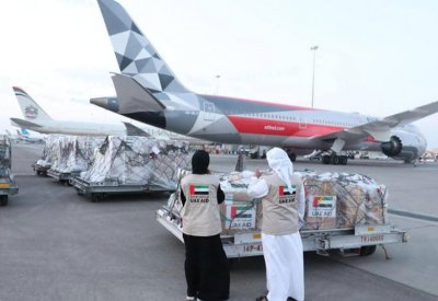  طائرة مساعدات إماراتية إلى موريتانيا لدعمها في مواجهة كورونا 