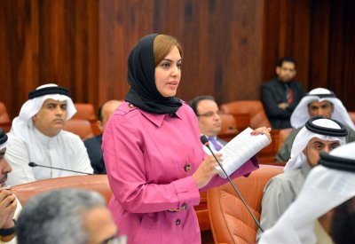 بالفيديو: الوزير البوعينين لزينب: أنا غانم يا سعادة النائب