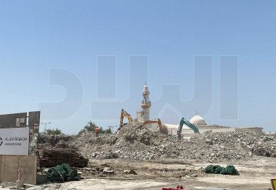 بالصور: تسوية بناية الكويتي بالأرض