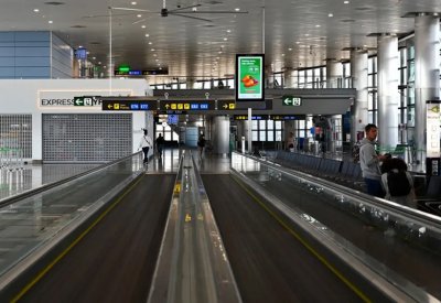 مطارات العالم تسارع الزمن لما بعد كورونا بإجراءات جديدة.. ما هي؟