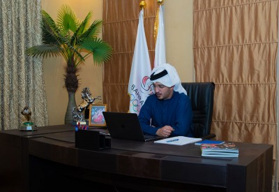 خالد بن حمد يترأس الاجتماع الأسبوعي للجنة "استجابة"