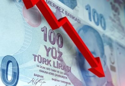 احتياطيات تركيا تتآكل.. النقد الأجنبي قد ينفد بحلول يوليو