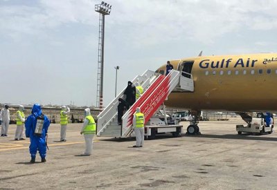  وصول طائرة طيران الخليج القادمة من إيران ضمن خطة الإجلاء للمواطنين
