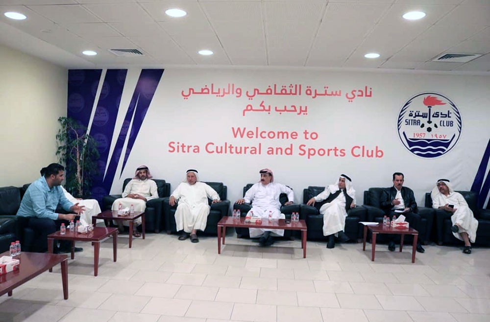 سترة يؤجل انتخاباته ومرشحان على منصب الرئاسة