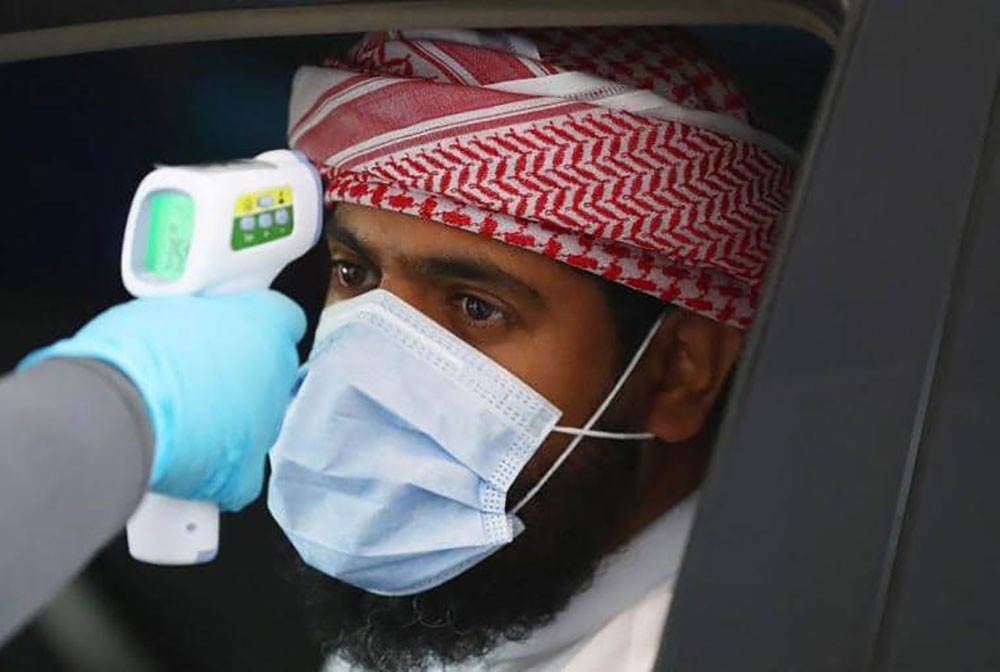  الإمارات توسع نطاق فحوصات كورونا.. وتسجل إصابات جديدة 