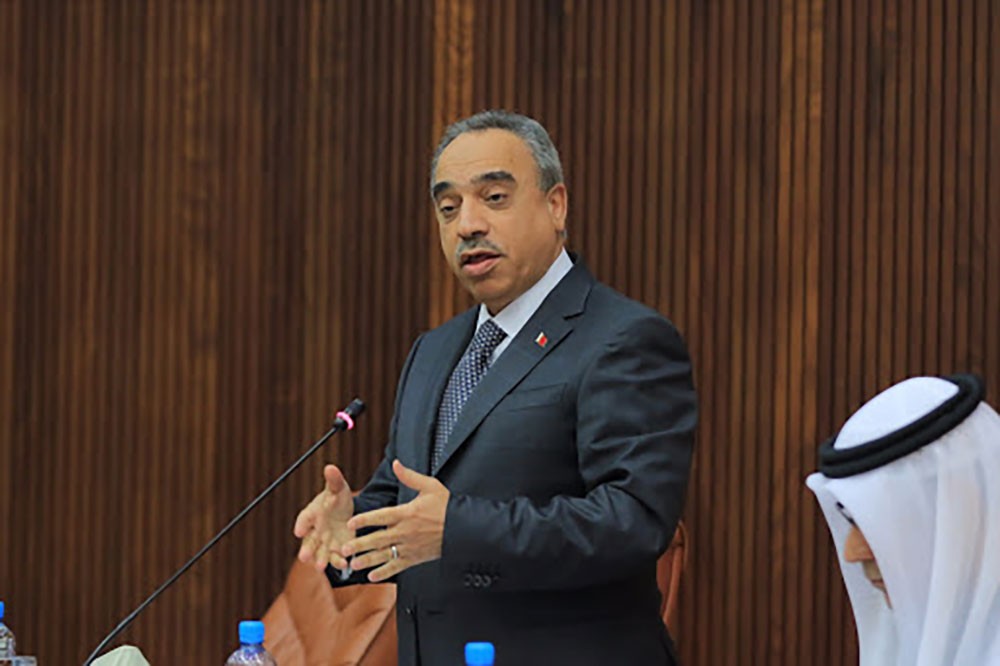 وزير الأشغال يشيد بالمبادرات الأهلية في موضوع النظافة