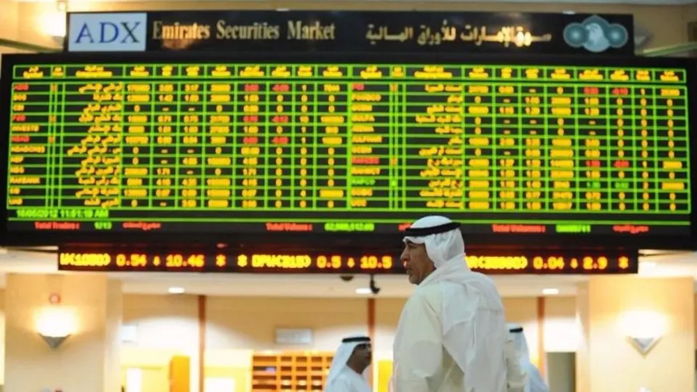 بورصات الخليج تغلق على ارتفاع بفضل آمال ببلوغ كورونا ذروته