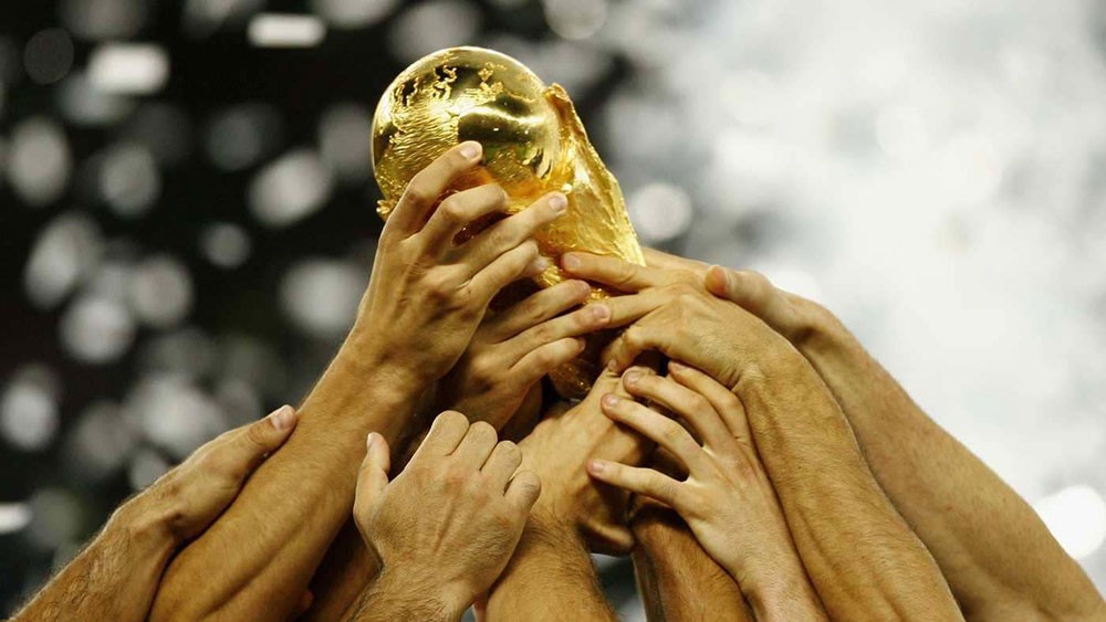 بلاتر: ما يزال بإمكان أميركا استضافة مونديال 2022