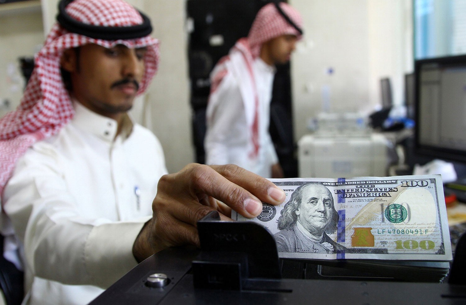 السعودية تصدر سندات بـ7 مليارات دولار.. والطلبات تتجاوز 54 مليارا