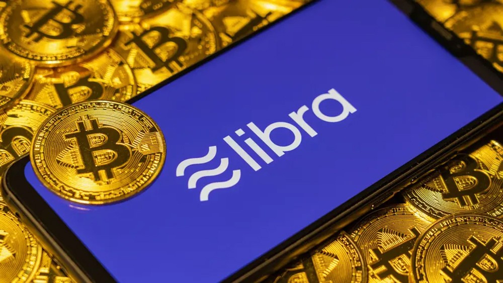 هل ينهار طموح فيسبوك بعملة ليبرا الرقمية للأبد؟