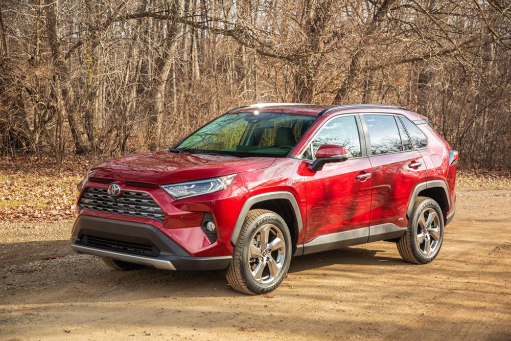 نجاحات تويوتا RAV4