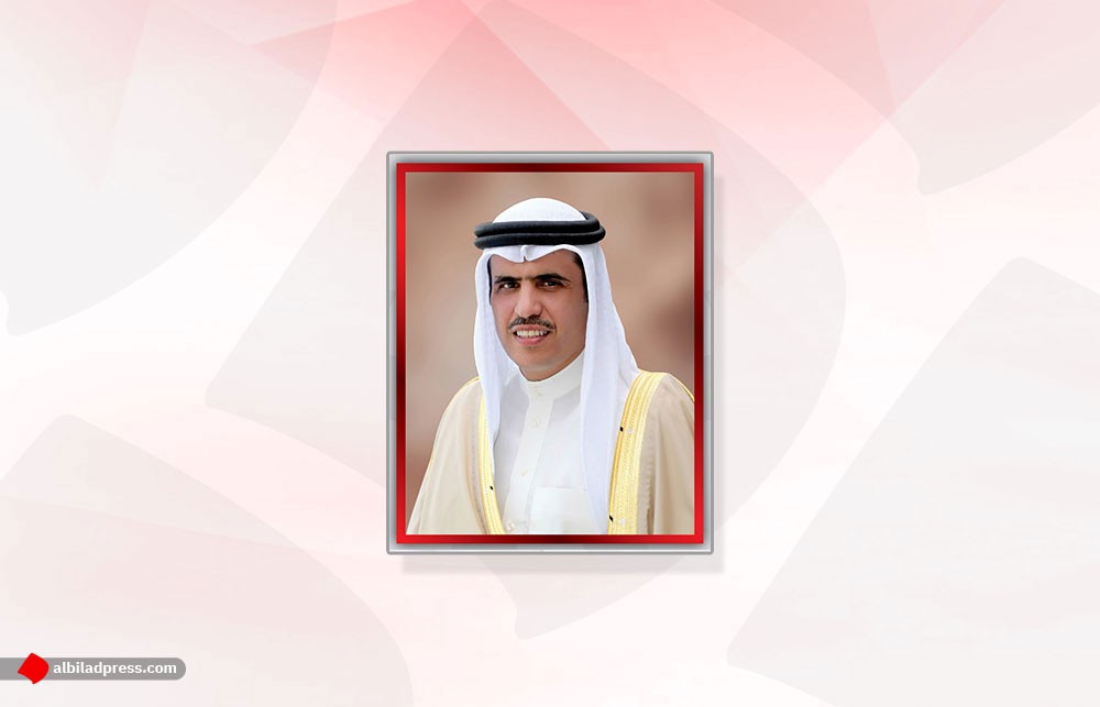 الرميحي: نعتز ونفخر بالمواقف الوطنية للصحافة والإعلام البحريني