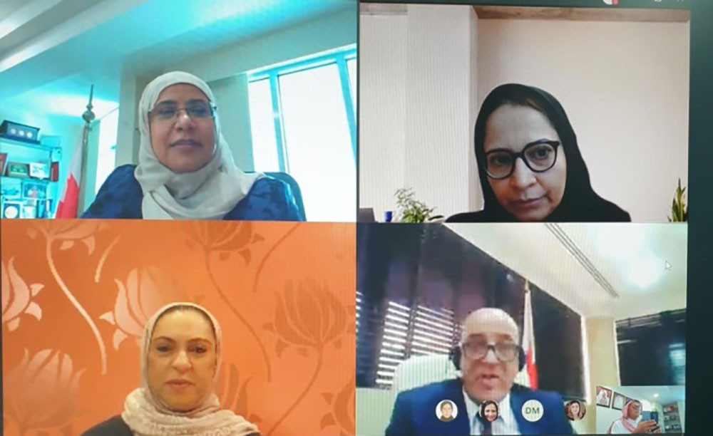 اللجنة المشتركة لتطوير التعليم العالي تستعرض تقييم فاعلية التعليم والتدريب عن بعد
