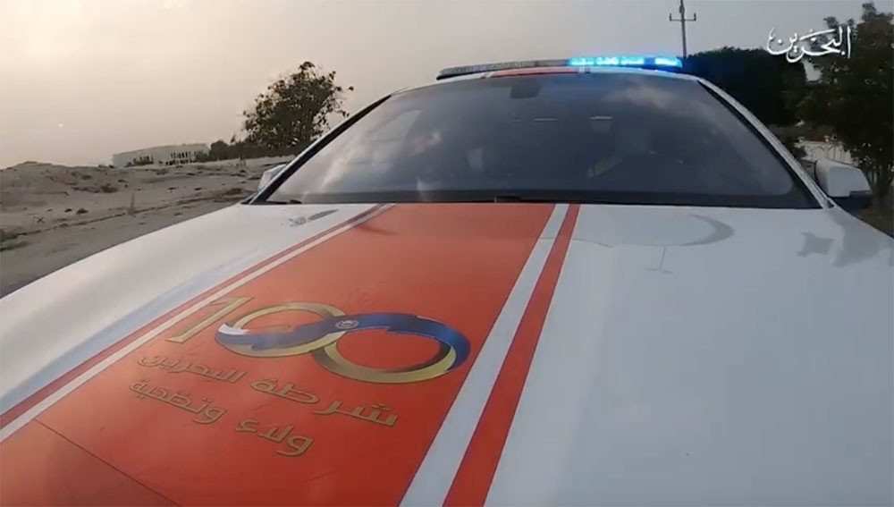 بالفيديو: دوريات المرور تتابع الحركة المرورية في الشوارع الرئيسية خلال فترة الإفطار
