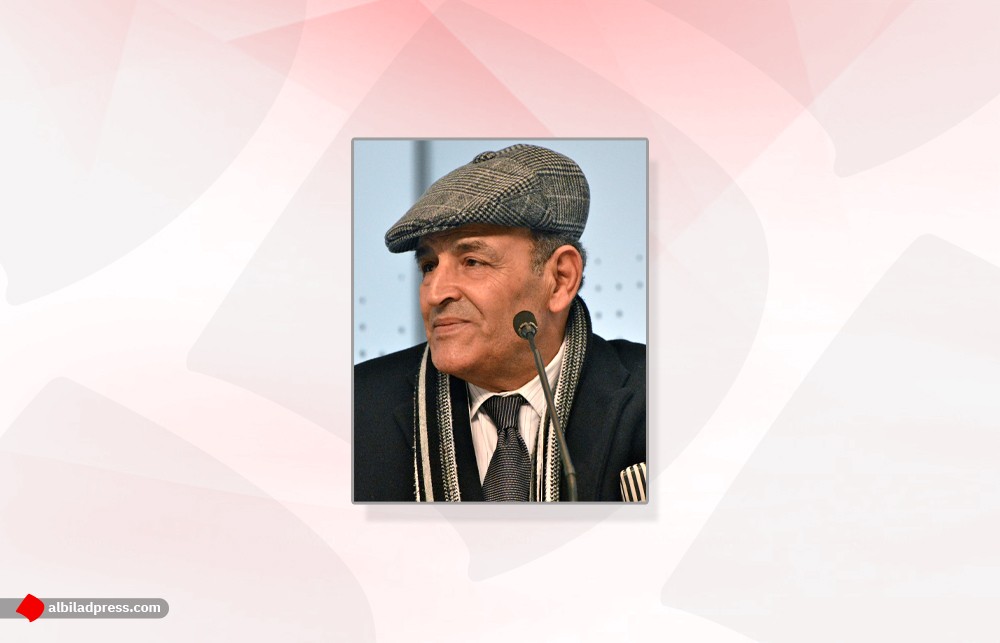 الشاعر الوهايبي يشيد جائزة الشارقة لنقد الشعر العربي
