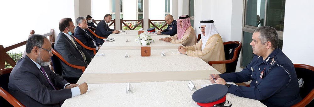 وزير الداخلية يشيد بتواصل سفراء باكستان وبنجلاديش والفلبين والهند مع أفراد جالياتهم وتوعيتهم لمكافحة كورونا