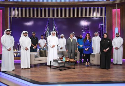 وزير شؤون الإعلام يلتقي بالموظفين في عدد من الإدارات ومواقع الإنتاج