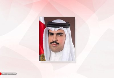 سفير البحرين في واشنطن يلتقي عددا من الطلبة البحرينيين المبتعثين عبر الاتصال المرئي