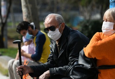 نصائح ذهبية لكبار السن للوقاية من كورونا