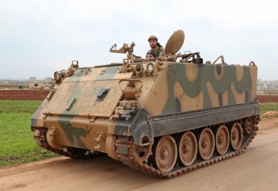 عائدات المعابر تشعل قتالاً بين فصائل تركيا في حلب