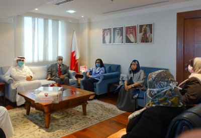 وزيرة الصحة تستقبل رئيس لجنة تنسيق الجهود القائمة في الحملة الوطنية "فينا خير"