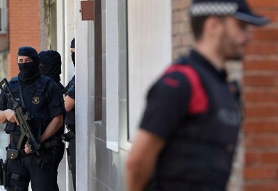 القبض على "داعشي" خطط لهجوم إرهابي في برشلونة