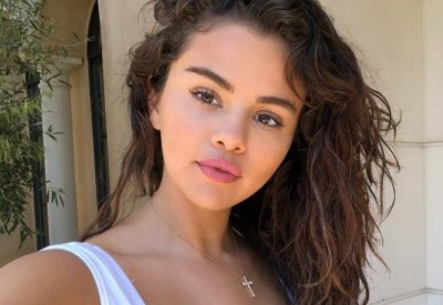 سيلينا غوميز ستقدّم برنامجاً عن الطبخ في الحجر