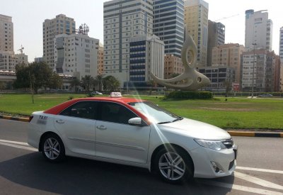 76 % من سيارات التاكسي بالبحرين متخلفة.. والزبون يميل لـ "أوبر" و"كريم" والليموزين