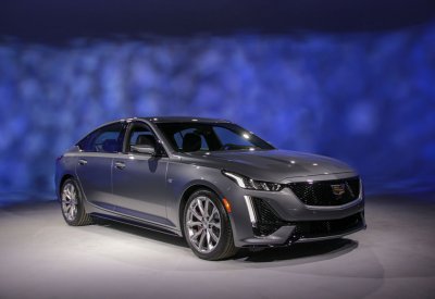 وصول الطراز الفاخر CT5 2020 للمنطقة