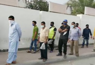 بالفيديو: عدسة "البلاد" ترصد تجمع مئات الآسويين لإفطار صائم