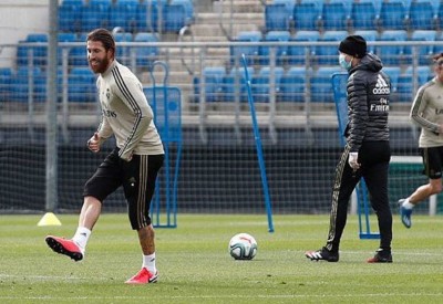 لاعبو ريال مدريد يعودون إلى التدريبات