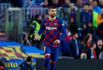 قبل عودة الليغا.. بيكيه "قلق" ويطالب بالتروي