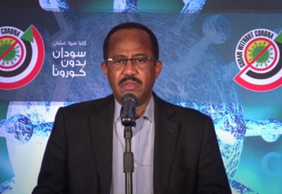 "لو ضاقت عليك تموت".. بلبلة جديدة حول وزير صحة السودان