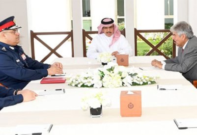 وزير الداخلية يشيد بحملة " فينا خير"