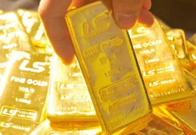 الذهب يتراجع بعد استبعاد "أسعار الفائدة السلبية"