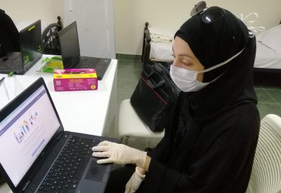 "فابريكا" تقدم "أجهزة لابتوب" للطلبة في 3 مواقع للحجر الصحي