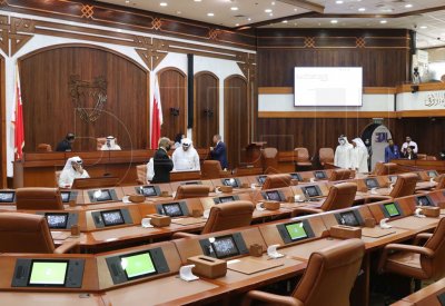 بالصور: الجلسة الأخيرة للشورى