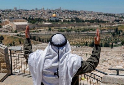 المسجد الأقصى يفتح أبوابه للمصلين بعد عيد الفطر