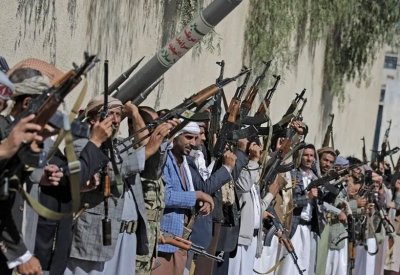 "حقن الرحمة"..أدلة على إعدام جماعي حوثي لمن طاله كورونا