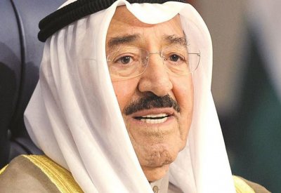 أمير الكويت ينتقد مغالطات إعلامية حول جائحة كورونا