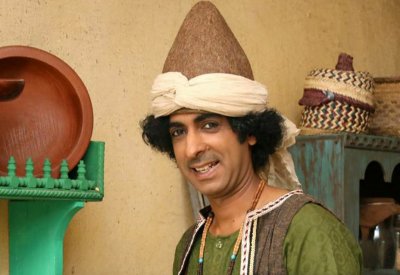 المخرج أحمد المقلة يتحدث عن "كسرة ظهر" بتلفزيون البحرين