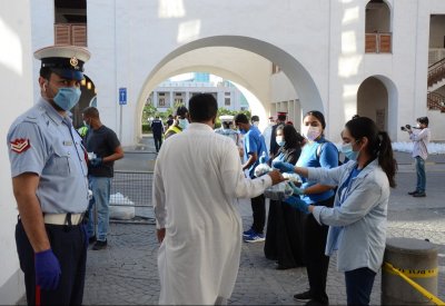 مساعد رئيس الأمن العام للعمليات والتدريب: توزيع أكثر من 100 ألف وجبة غذائية يومياً على العمالة الوافدة والأسر المتعففة
