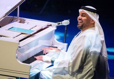 الجسمي يعايد الجمهور وينثر الفرح في بث حي من أبوظبي