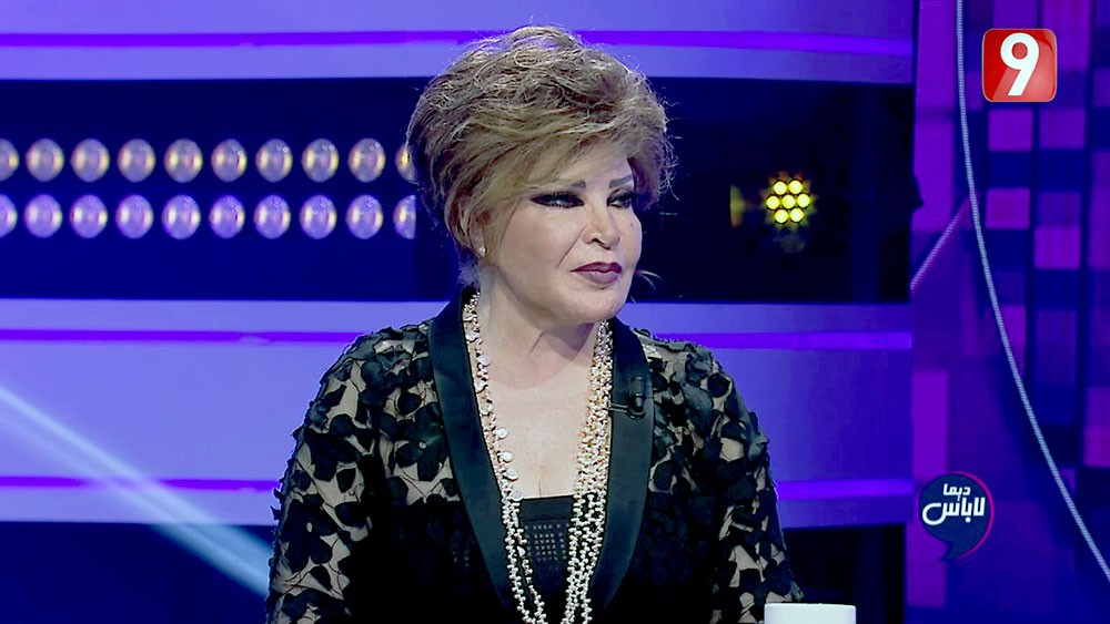 صفية العمري تروي كيف تعرضت لـ “علقة ساخنة” 